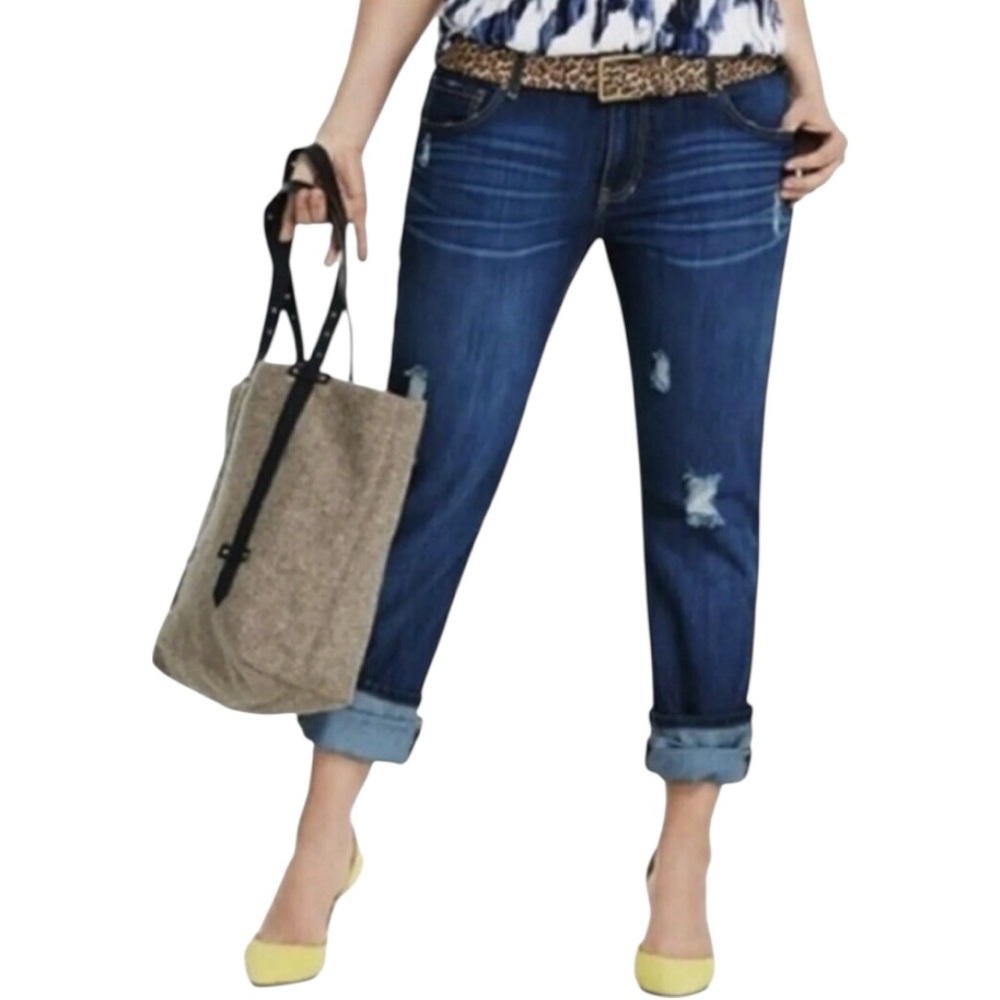 CAbi Women’s‎ Style 3045 Slim Boyfriend Distressed
Denim Jeans Sz 8